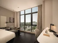 Wuhu Station Jinsha Plaza Atour Hotel - เปิดใหม่