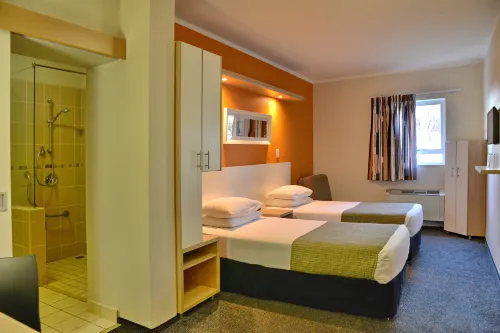 Road Lodge Rustenburg - 2-Star