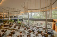 Royal Safari Garden Resort and Convention - 4-Star