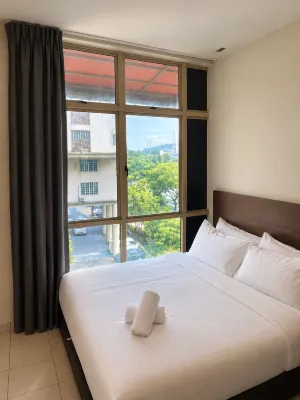 Swing & Pillows @ Koptown Bangsar, Kuala Lumpur Hotels in Mid Valley/Bangsar