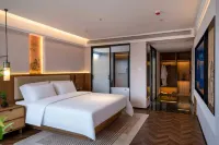 Najia Hotel (Kunming Nanping Pedestrian Street Tuodong Sports Center) - Pet-friendly
