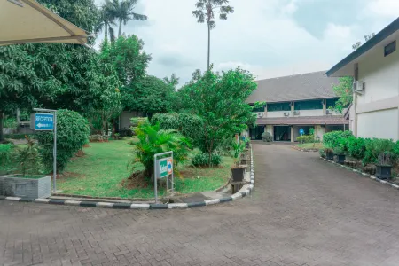 C'One Hotel Pulomas