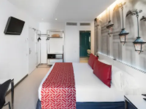 Catalonia Avinyo โรงแรมในบาร์เซโลนา