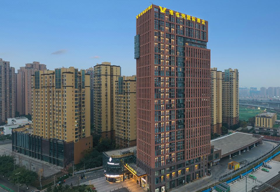 [비엔나 인터내셔널 호텔 (청두 동역 쓰촨사범대학교 지점) 외관 이미지]