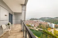 Zunyi Meitan Tianhu International Hotel (the world's first pot of tea culture park) Hotels near Guizhou Meitanxiang Shan Chabo Park