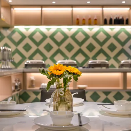 Vienna 3 Best Hotel (Binhai Renmin Road)