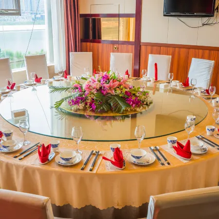 Cangxi Century Haut Hotel