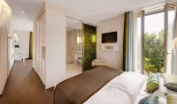 Giardino Lago Hotels in der Nähe von Falconeri
