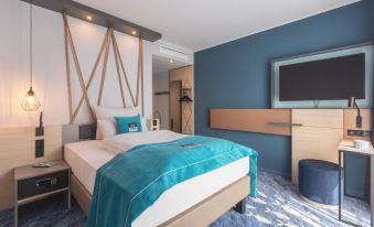 Holiday Inn - the niu, Welly Kiel