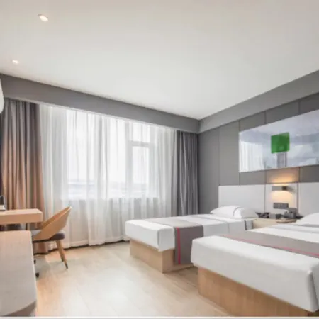 Shankee Hotel (Queshan Jinshan Avenue)