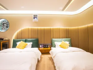 Bo Yin Liu Xiu Light Luxury Hotel