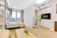Xiaoyuer Seaview Homestay (Shanhai Square Magic Hot Spring Branch)