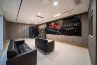 Liupanshui Boyao Garden Hotel (Shuicheng Ancient Town) Hotels in Liupanshui