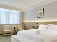 Tianyi Yi Hotel (Jiujiang University Shili Wanda Branch) - غرفة مطلة على الجبل