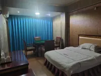 룽촨 신샹펑 호텔 - 2성급