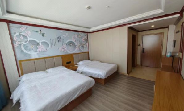 Jujia United Hotel (Erlianhot Railway Station)