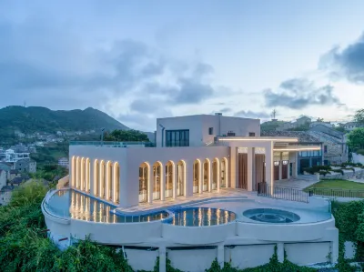 Yinxiangjia Peninsula Hostel Hotels near Chen and Long's Former Residence