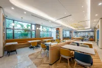 ฮอลิเดย์ อินน์ เอ็กซ์เพรส เจียงเหมิน อีสต์ สเตชั่น บาย IHG - พร้อมอาหารเช้า