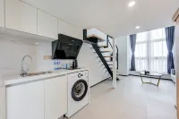 Apamen International Apartment (Sports Center Mingzhu Station)