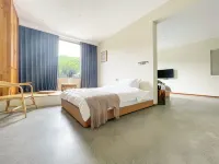 Xixia Mountain Retreat · Wild Luxury Mountain Views, Skiing, and Relaxed Family Vacation
