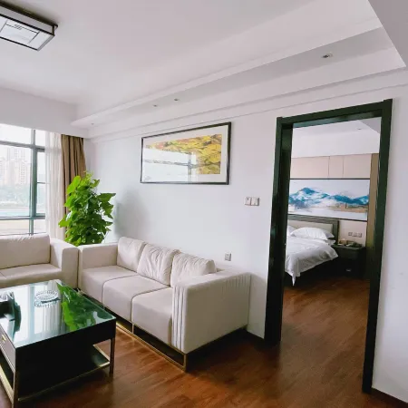 Shixing Hotel