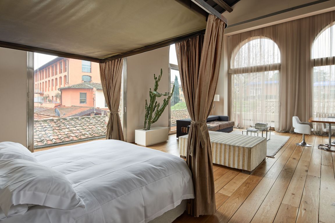 Riva Lofts Florence Hotels in Firenze