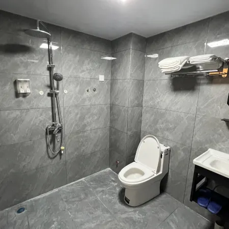 Yiju Hotel