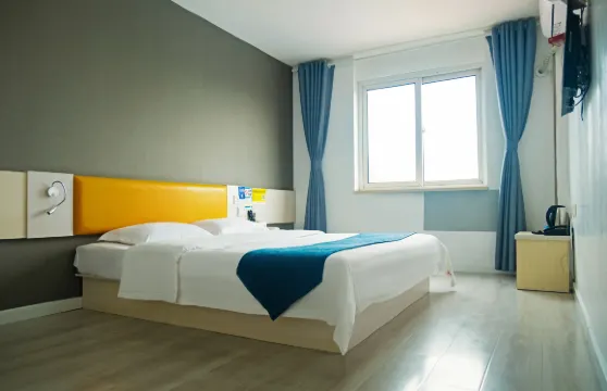 皇廷A+酒店（遷安店）