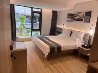 Haikou Yinyi Hotel (Haidian Island Hainan University Branch)