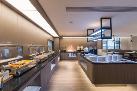 HanTing Hotel (Fuzhou Nanfeng Government Qinhu Road) Отели рядом с достопримечательностью «Wanfu Ancient Temple»