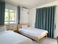 Pingtan Yuehai Inn