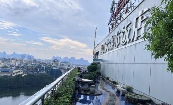 Lijiang Waterfall Hotel