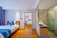 STAR  CITY   HOTEL Hotels in Delingha