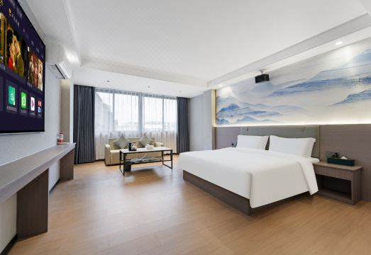 3. 트위나 호텔 (..