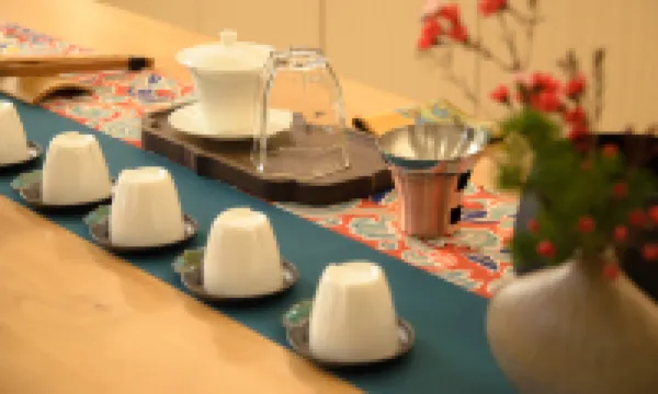 Hanzhong North Shore YunJing Hotel