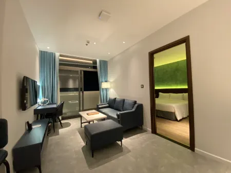 โรงแรมนิวซีซีแอนด์เซอร์วิสอพาร์ทเม้นท์