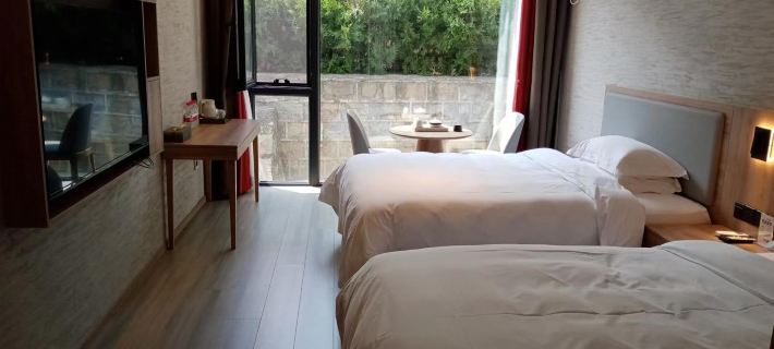 Yichuan Jingshui Meisu (Hukou Visitor Center) Hotels in Yichuan