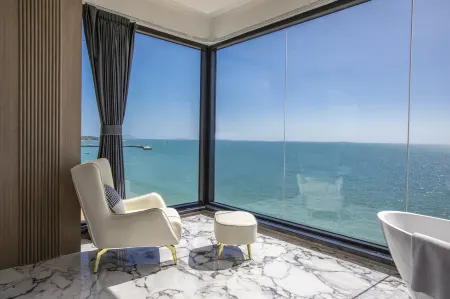 Panda Love Sea  Hotel Отели рядом с достопримечательностью «Tianyazhen»