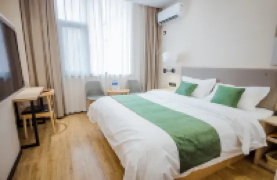 GreenTree Inn (Yangzhou Jiangdu Yangtze River West Road Zizai Park Branch) Hotel di Yangzhou