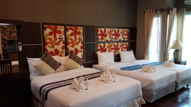 Deluxe Garden View 4 peoples