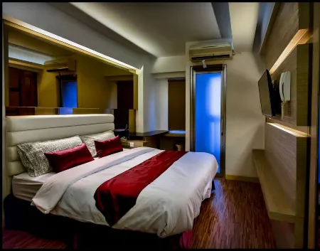 Grandboutique-Inn Отели рядом с достопримечательностью «Pantjoran Chinatown PIK»