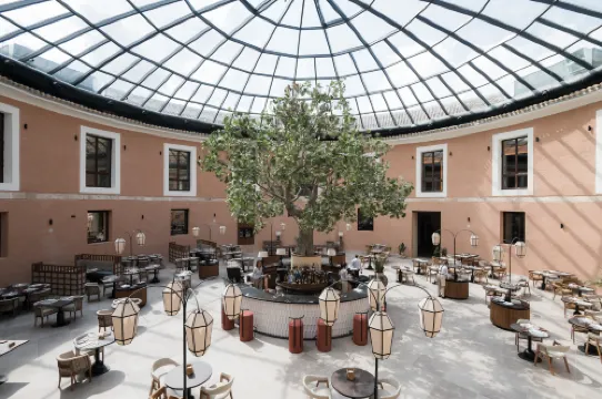 カスティーリャ テルマル ブリフエガ グアダラハラのホテル