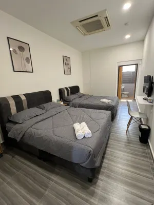 Kiwi Inn Hotels in Kuala Sepetang