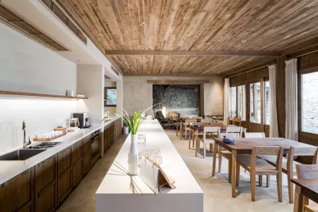 Xuli Community Qinjiejia Homestay (Taishun Xu'aodi) Отели рядом с достопримечательностью «Xu'aodi Ancient Villages»