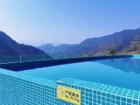 Mijing Liangjiashan Hostel