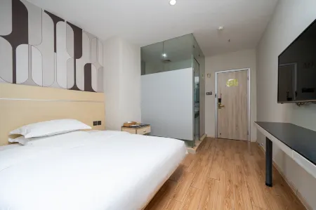 No. 8 Hotel Chain (Shenzhen Huaqiangbei) Отели рядом с достопримечательностью «Shenzhen Postgraduate Teaching Spot， Shanghai University of Finance and Economics»