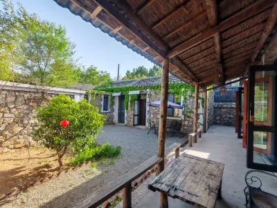 Yanweiyuan Hotel (Taishan Huanshan Road Branch) Отели в г. Тайань
