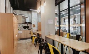 Neighbors(Shenzhen Baoan Airport store)