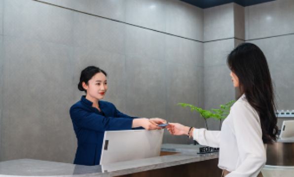 Mehood Hotel (Yangzhou Jinghuacheng Railway Station)