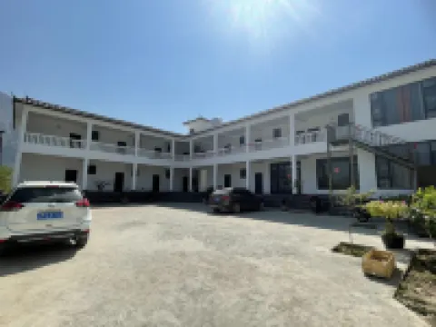 虎跳峽客棧 鄰近中虎跳石的酒店